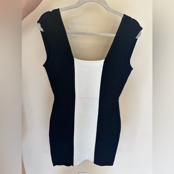 BCBG White and Black Body Con Dress - Picture 3 of 3